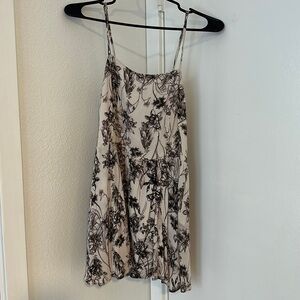 Urban Outfitters romper size small